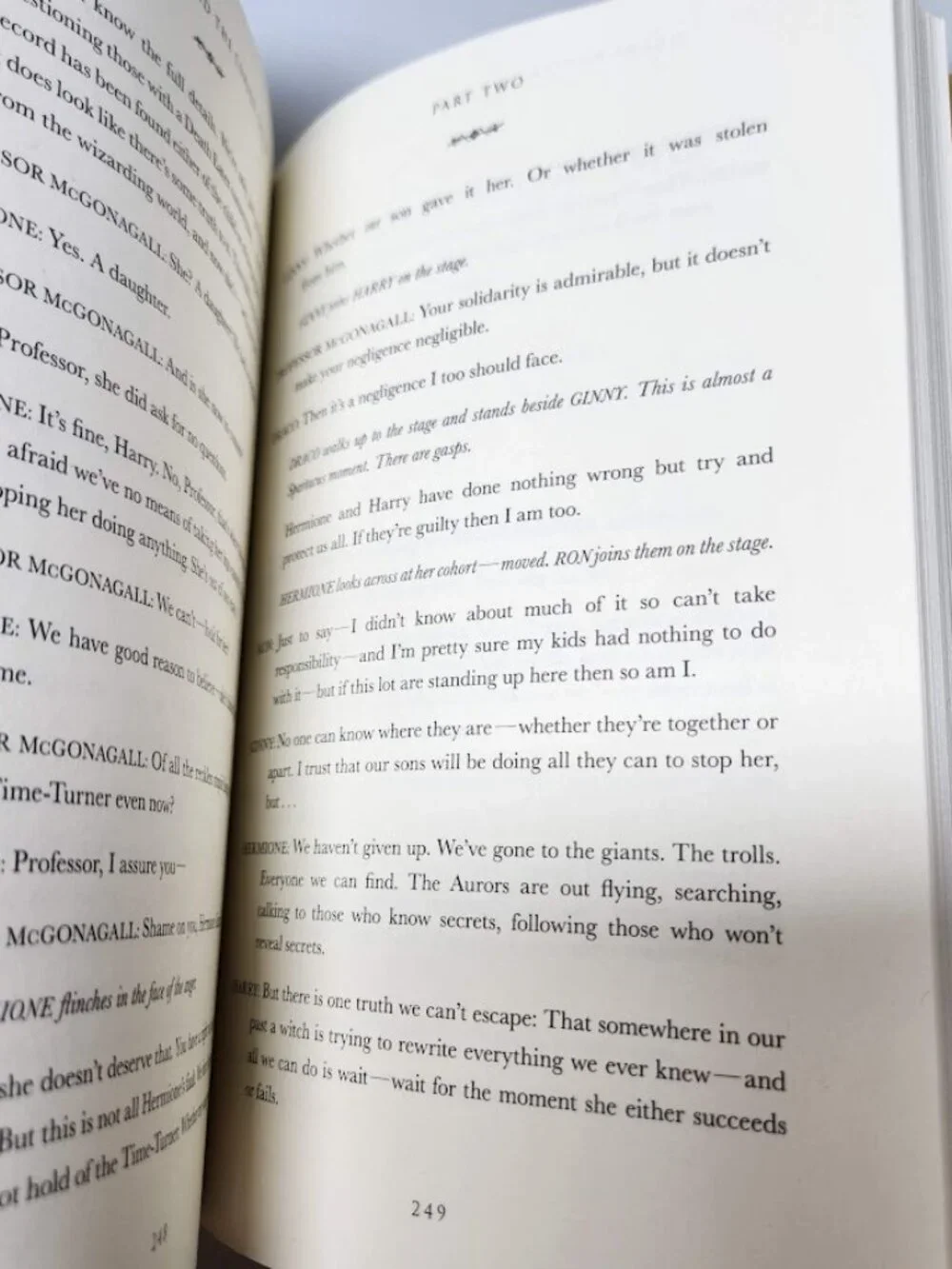 Harry Potter and the Cursed Child Parts 1 & 2 Book Special Rehearsal Edition Scr